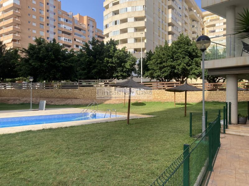 Foto bf66638b-ebbf-4da9-9979-984a32c65114. Apartament amb calefacció aparcament piscina a Cala Alta-Veramar Vila Joiosa (la)