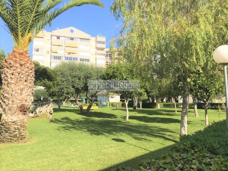 Foto 5315c53f-8215-4b62-b39f-f0219d8d085a. Apartament amb calefacció aparcament piscina a cala Finestrat Finestrat