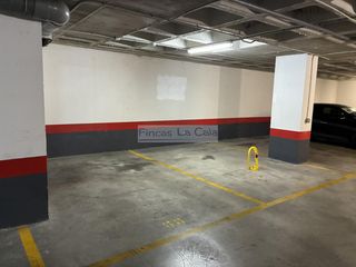 Autoparkplatz  Tramuntana. Villajoyosagaraje