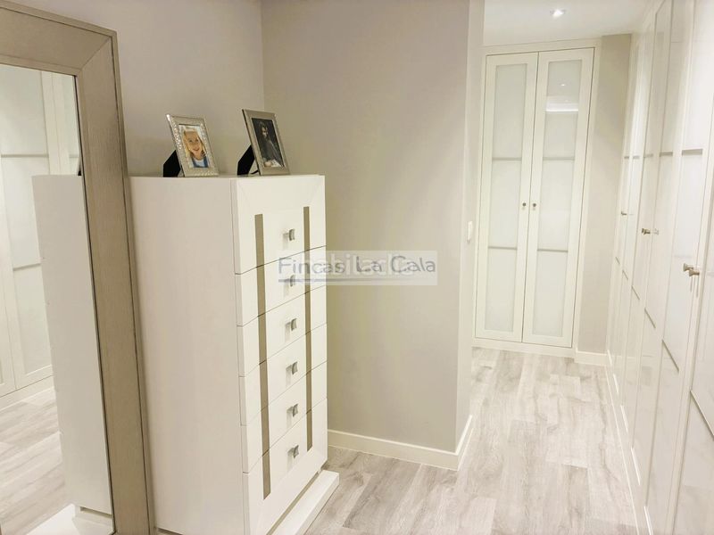 Foto 0866d011-4a18-49bd-9826-c80f12c728e7. Apartamento  en cala Finestrat Finestrat