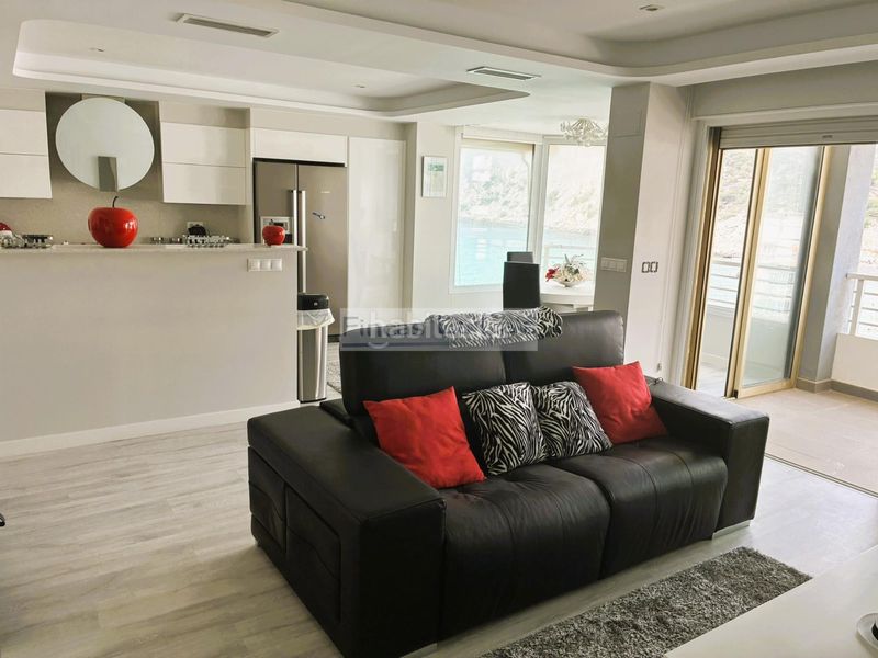 Foto f7cdc256-489b-466f-85a9-b2126b31c6e0. Apartamento  en cala Finestrat Finestrat