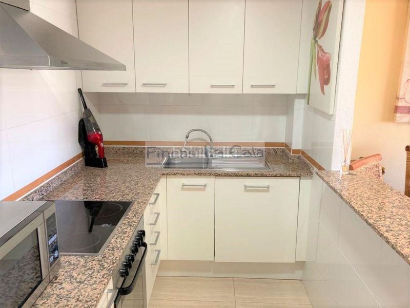 Foto 41c46a91-3cf4-4a82-b864-811e391c8a3f. Apartament amb piscina a Bulevar-Puerta Mítica Vila Joiosa (la)