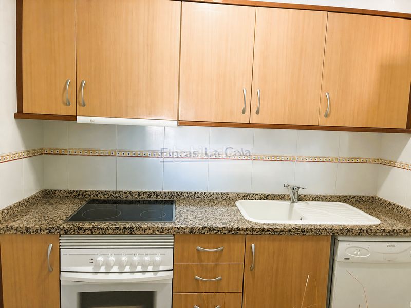 Foto fc8343bf-34e1-47bf-b5dc-f4a079a4cdce. Apartament amb calefacció aparcament piscina a Mirador de la Cala-Benimar Vila Joiosa (la)