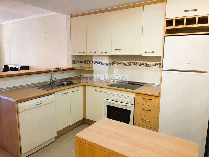 Foto 3d802c34-3bd5-44cd-a2d9-9a9709afc768. Apartament amb calefacció aparcament piscina a Bulevar-Puerta Mítica Vila Joiosa (la)