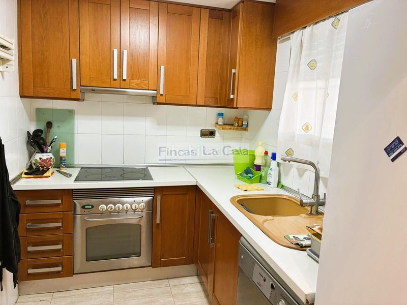 Foto 95245c5c-1b79-4b9c-b8b7-9f0f721c4315. Apartament amb aparcament piscina a cala Finestrat Finestrat