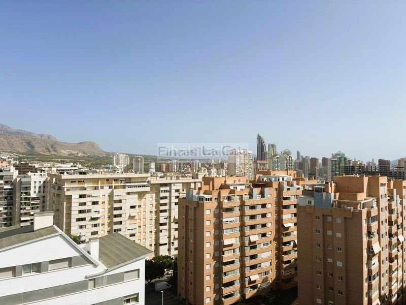 Foto 94a4764d-1b3e-4aa7-bd6c-8e56c1d2212e. Apartament amb aparcament piscina a Mirador de la Cala-Benimar Vila Joiosa (la)