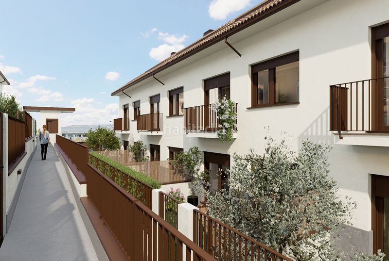 Foto d2d59422-ba21-4321-8caf-302143ee74e6. Casa a schiera 176m<sup>2</sup> in calle palomares 1 in Valdeolmos - Alalpardo
