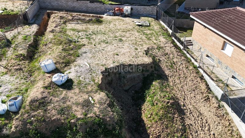 Foto b2ad6bbb-2246-4833-a28e-d413b66063d1. Residential plot in isla de sicilia 14 in Casar (El)
