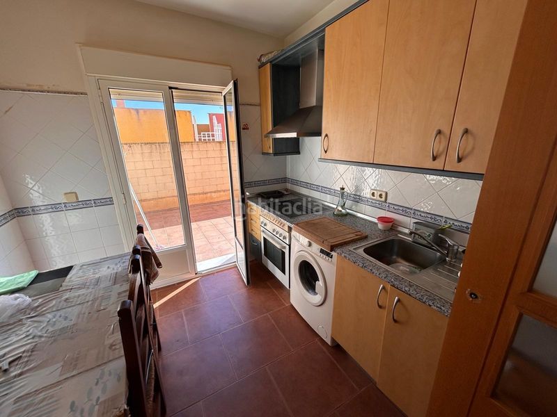 Foto 4f47235f-e3c4-4195-bf68-9ddac0f6c6d1. Casa adossada amb aparcament a Vera ciudad Vera