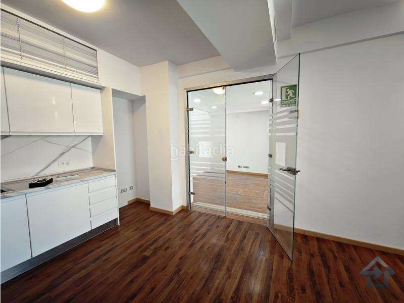 Foto 9d9fdc75-d1ef-4bbb-a266-771f8a423853. Oficina amb calefacció a Simancas Madrid