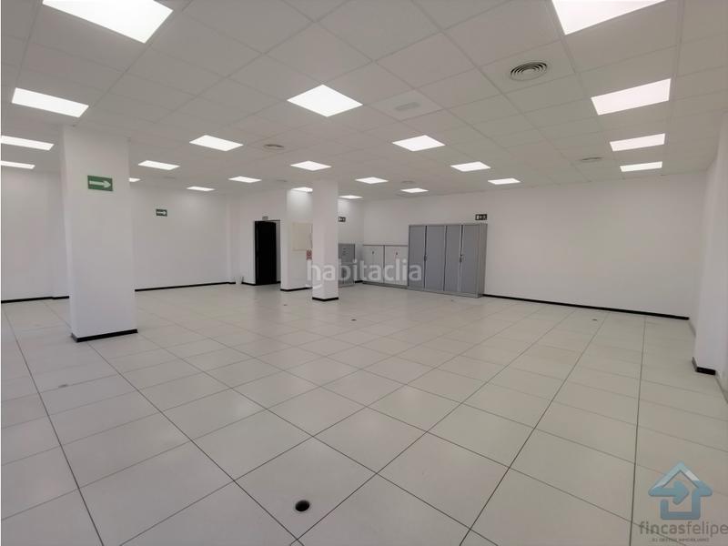 Foto ef09f16b-4a6f-4e09-8d72-a2e1a70c3f2d. Location bureau dans Ensanche de Vallecas-La Gavia Madrid