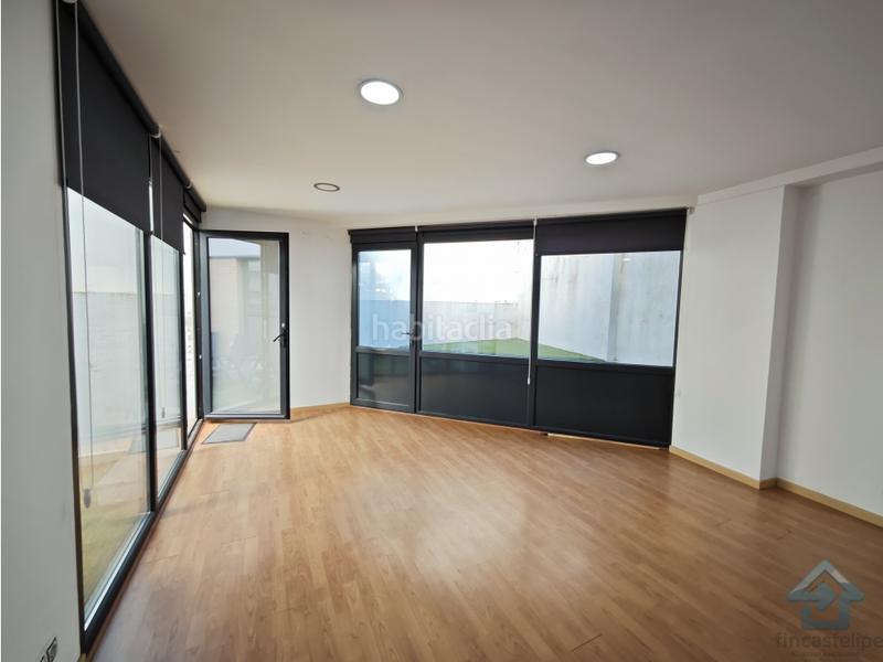 Foto 54040ff9-201e-47d2-a056-7473d550828e. Oficina a Simancas Madrid