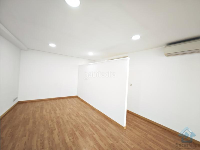 Foto 6565fd54-f5a4-46e6-8b67-f3cec10c9bef. Oficina a Simancas Madrid