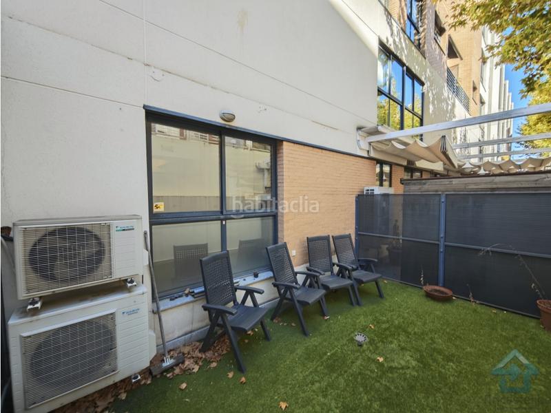 Foto a6b19cc5-8fa5-41b1-81e1-b7c214030e00. Oficina a Simancas Madrid