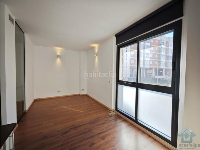 Foto fd6af759-79c7-4b40-b3dc-3468d7d6dc74. Oficina a Simancas Madrid