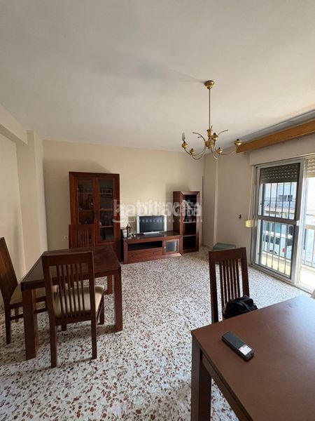 Foto 87b940f9-0b60-4615-8127-912cb8af5de9. Etagenwohnung mit heizung in San Jose de la Rinconada
