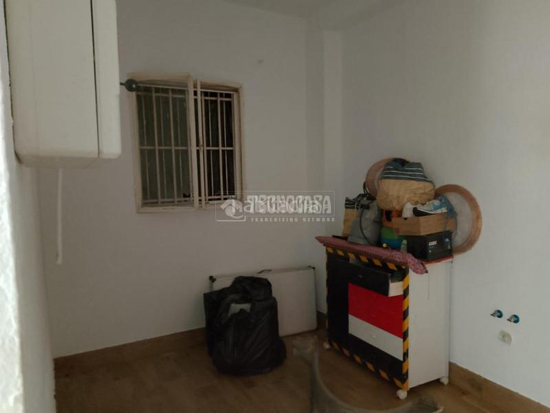 Foto 478bbd03-a9b1-4729-bf3d-b886e1c7a4a0. Alquiler local comercial tienda en alquiler en san josé de la rinconada en San Jose de la Rinconada