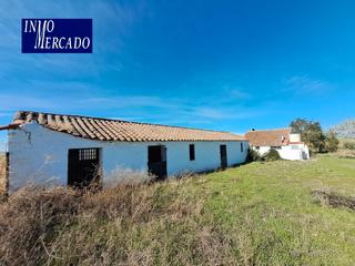 Rural plot in Calle villanueva de córdoba 135