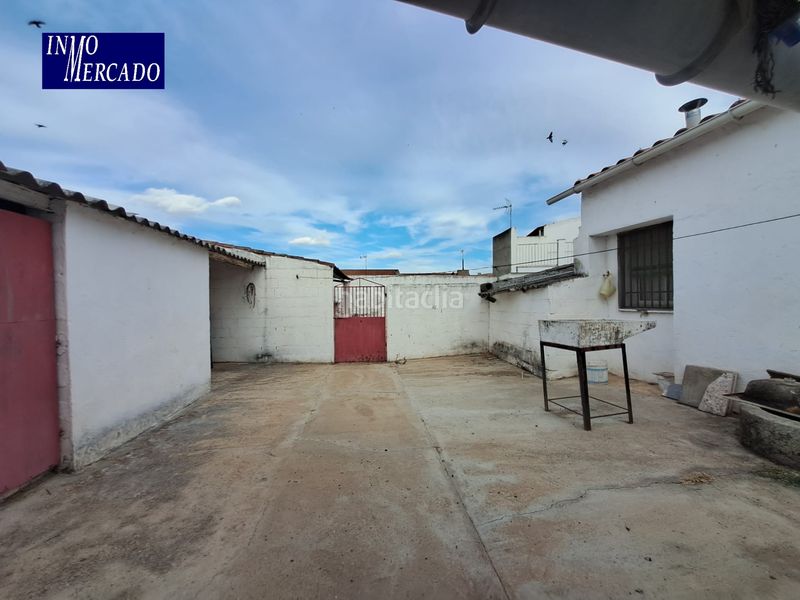 Foto 2853ab1d-2e62-4252-9ff8-2b7b06ff3ff3. Casa amb xemeneia a Fuente la Lancha