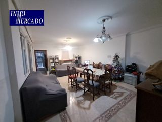 Appartamento in Calle Muñoz de Sepúlveda 43