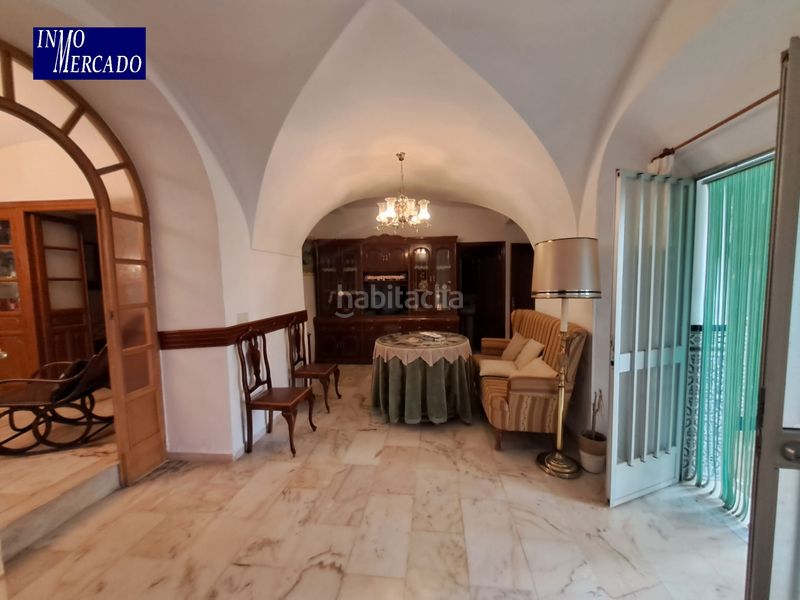 Foto b6360240-5f3f-4d24-a57f-e908145248ec. Casa amb xemeneia aparcament a Pozoblanco