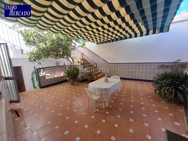 Foto f531eaa8-b9e5-4f7c-8b0b-64789a99485c. Casa amb xemeneia aparcament a Pozoblanco