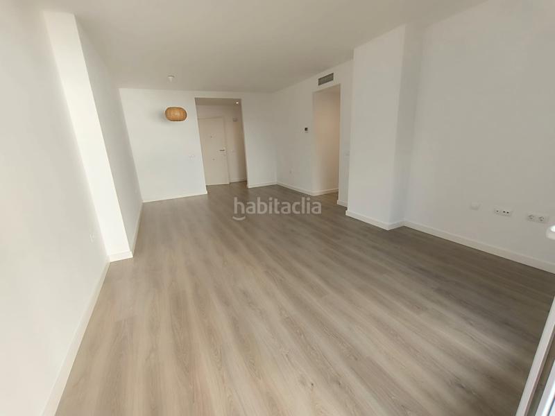 Foto 4c667bd0-9589-4ac7-9496-7c9ff7343376. Alquiler apartamento precioso apartamento de 3 dormitorios en alquiler en Marbella