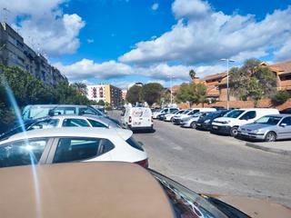 Location Appartement à Pasaje marino francisco de los ríos 12. Piso fidiana cerca de hipercor