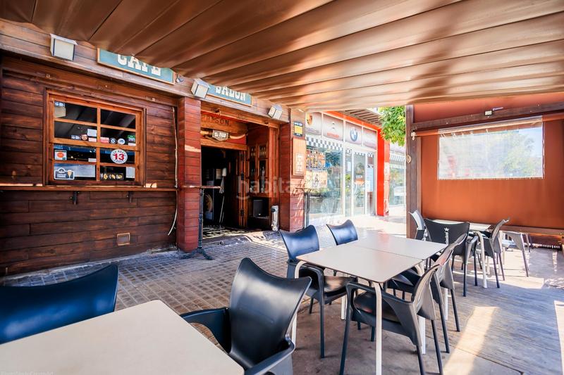 Foto 1eb4f9b6-bded-4b49-90e3-357e0a6fd443. Traspaso local comercial traspaso cafe bar el paso en Torrevieja