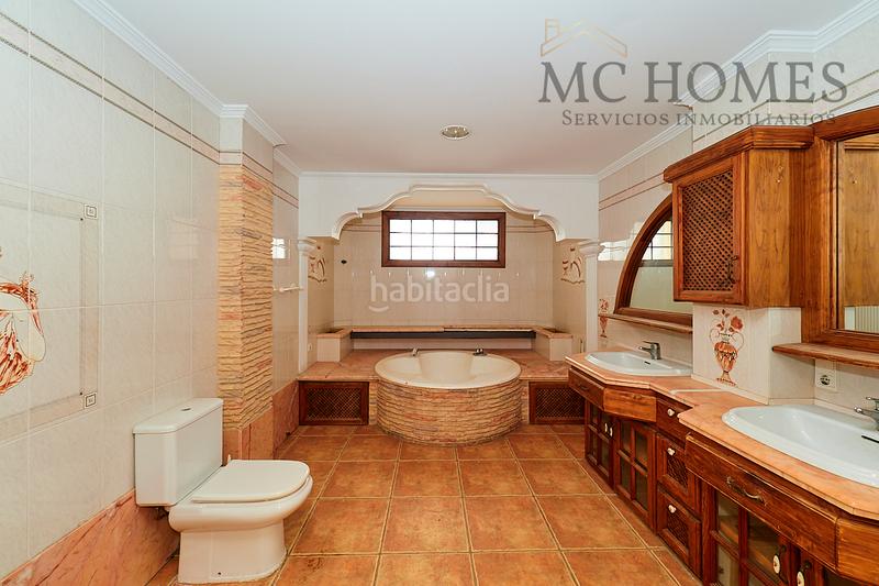 Foto 980e7908-ec8a-4d23-bf84-454a48dbc2f0. Casa pareada casa independiente en venta en Albatera