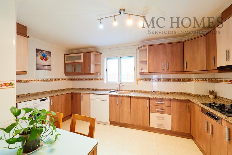 Foto 5e8f7e06-338e-4b45-b551-4330a3378a89. Location appartement dans Centro - Muelle Pesquero Torrevieja