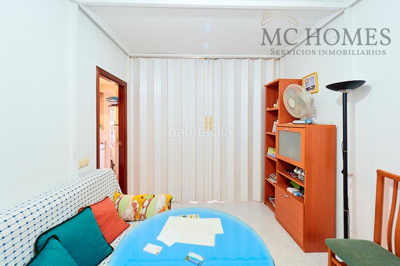 Foto 1d28dea9-1011-4226-8a85-ed7a43120e9c. Piso en calle bazan 92 piso en venta calle bazán en Torrevieja