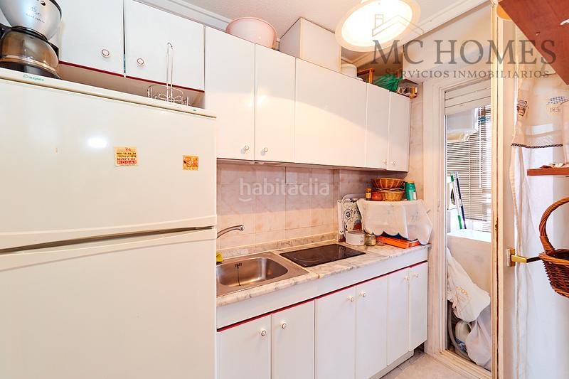 Foto 788278f8-58f8-417e-bca7-ad29cffc0ea1. Piso en calle bazan 92 piso en venta calle bazán en Torrevieja