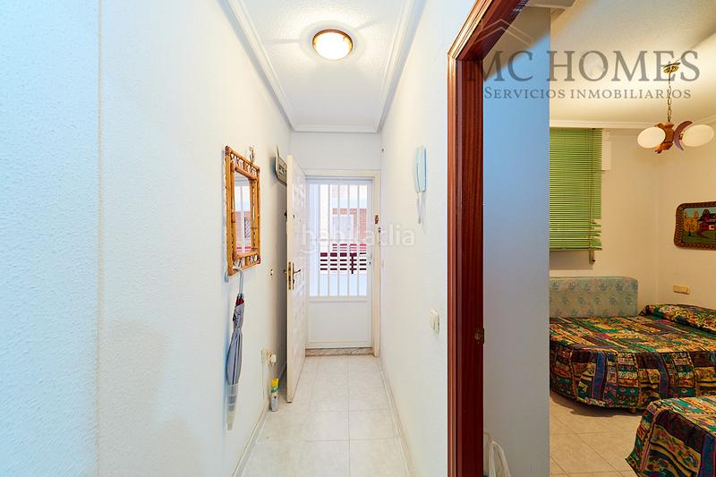 Foto 8063217b-44cd-446a-a142-015fab2a2129. Piso en calle bazan 92 piso en venta calle bazán en Torrevieja