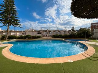 Location Appartement à Calle urbano arregui 5. Piso en alquiler c/urbano arregui torrevieja