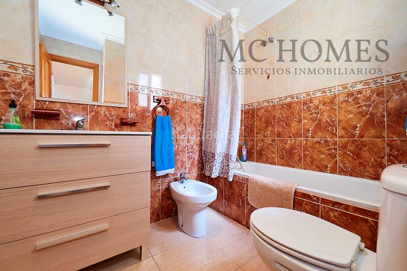 Foto 596439cc-4ff4-4b02-b39e-0d6ebb34ecb6. Affitto casa bifamiliare con parcheggio piscina in Torrevieja