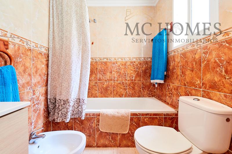 Foto 67e28e32-d6eb-4347-828a-a7260a4ea1a6. Affitto casa bifamiliare con parcheggio piscina in Torrevieja