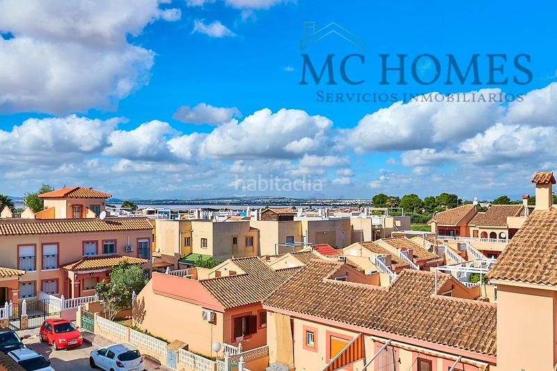 Foto cbdbfeb5-924c-47b9-bc4f-d77049a845d6. Affitto casa bifamiliare con parcheggio piscina in Torrevieja