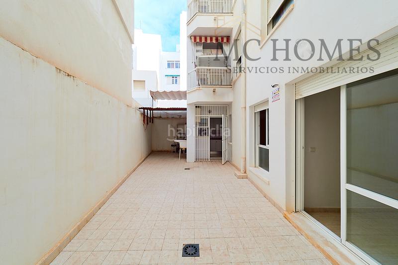 Foto 55b31e50-a348-417f-80d5-96494ea39165. Pis a Zona Playa de los Locos Torrevieja