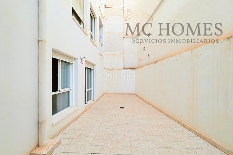 Foto d9f6c0ce-e272-4e08-8f76-4d362fc56293. Pis a Zona Playa de los Locos Torrevieja