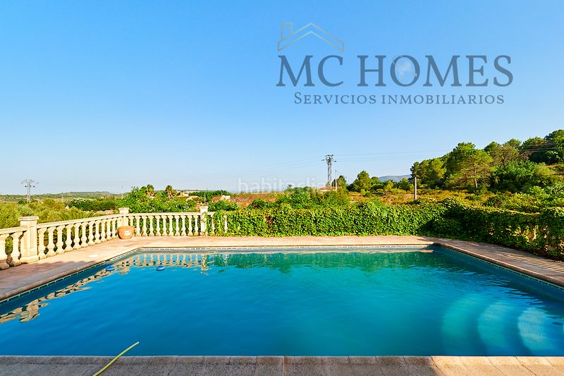 Foto c129cc0a-325e-42bd-892f-3f27d5bda6a1. Chalet  independiente con piscina e en Chella