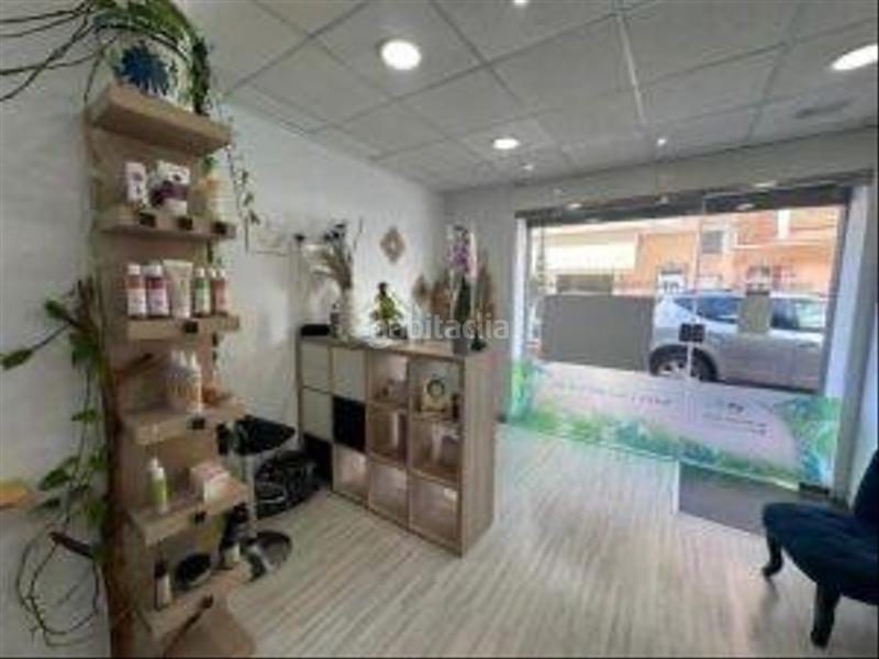 Foto f0daa757-4b0d-4c6e-8890-a1b2ccc7e798. Pas-de-porte local commercial dans Pueblo Guardamar del Segura