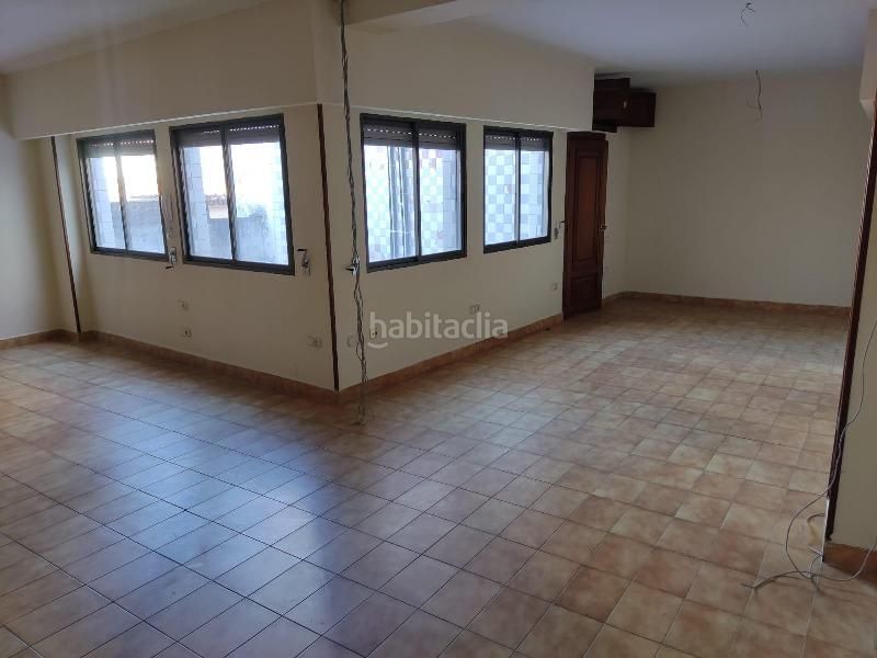 Foto a7ba30bd-c2d4-487e-9929-eadeba3606d4. Affitto ufficio con riscaldamento in Centro Ciudad Plasencia