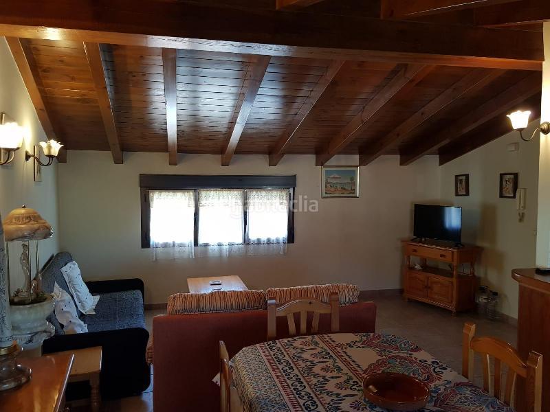 Foto 1f1223da-d575-40f8-97c9-0c32a58d0ce7. Piso  en venta en rebollares cáceres en Jerte