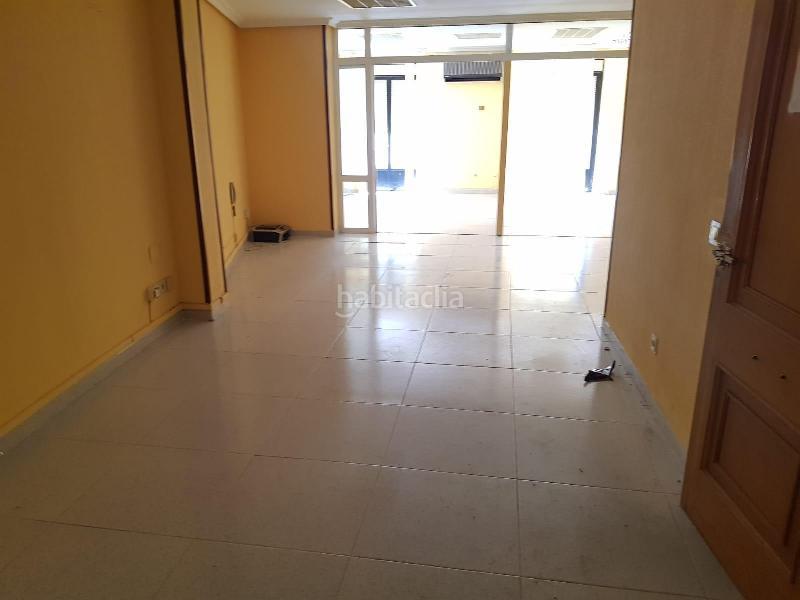 Foto fef9c2f9-e667-436c-a91e-ec6e635aa986. Oficina a Centro Ciudad Plasencia