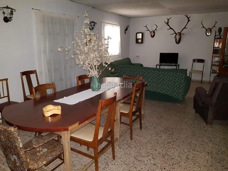 Foto 1be39bca-9bf1-4cbf-9ad5-b02823c34252. Xalet amb piscina a Tejeda de Tiétar