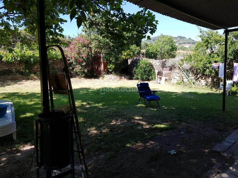 Foto a425d89b-1b35-4ce7-9949-83a922ae0de3. Xalet amb piscina a Tejeda de Tiétar