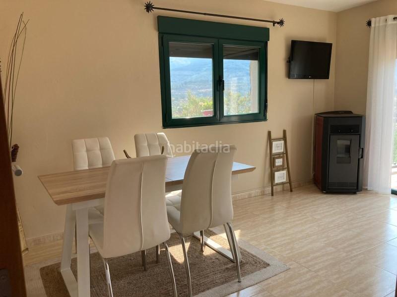 Foto 3fe89c5d-587f-429b-9ae8-f12adacae356. Chalet casa unifamiliar en venta en somadilla cáceres en Hervás