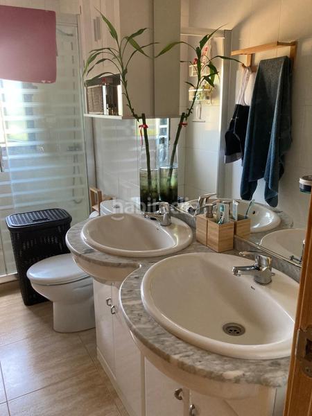 Foto ee5bc560-6ccf-4972-8406-3124a08750b4. Chalet casa unifamiliar en venta en somadilla cáceres en Hervás