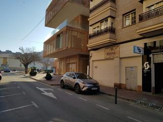 Local commercial à Navalmoral de la Mata. Local comercial en venta en antonio mconcha  puerto pico  navalm
